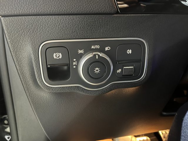 MERCEDES-BENZ B 200 usata, con Vetri oscurati