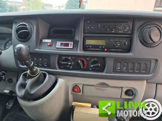 RENAULT  usata 24
