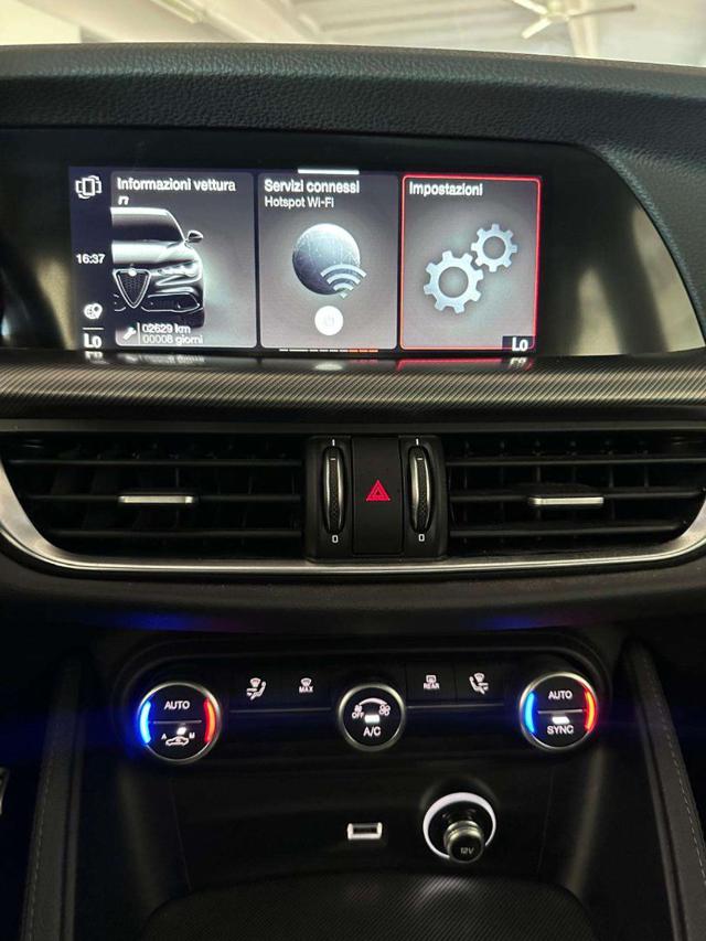 ALFA ROMEO Stelvio usata, con Sedile posteriore sdoppiato