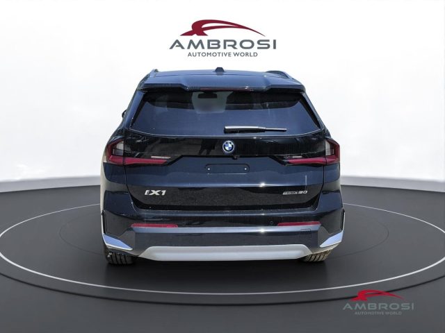 BMW iX1 usata 7