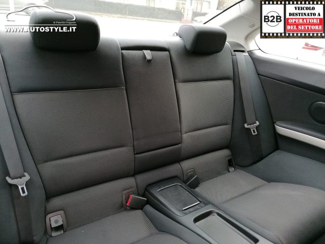 BMW 320 usata, con Fari Xenon