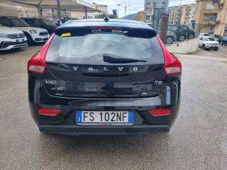 VOLVO V40 usata, con Airbag laterali