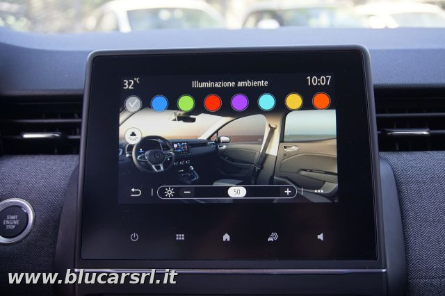 RENAULT Clio usata, con Bluetooth