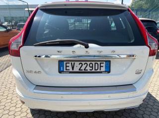VOLVO XC60 usata, con Autoradio