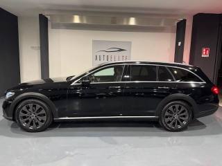 MERCEDES-BENZ E 220 usata, con Cerchi in lega