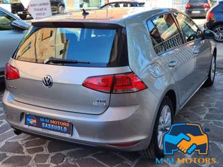 VOLKSWAGEN Golf usata, con Autoradio