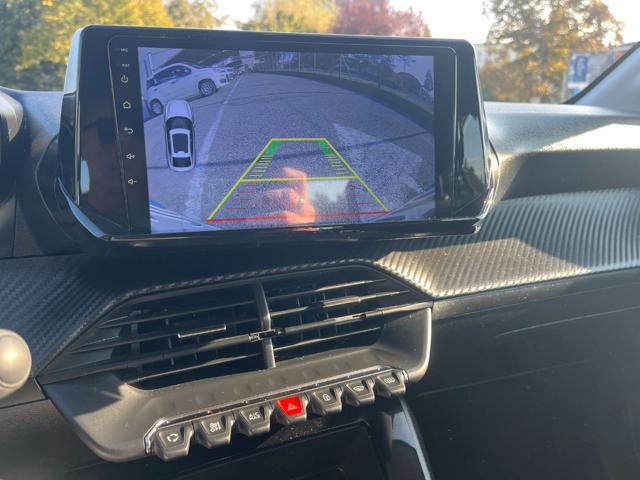 PEUGEOT 208 usata, con Boardcomputer