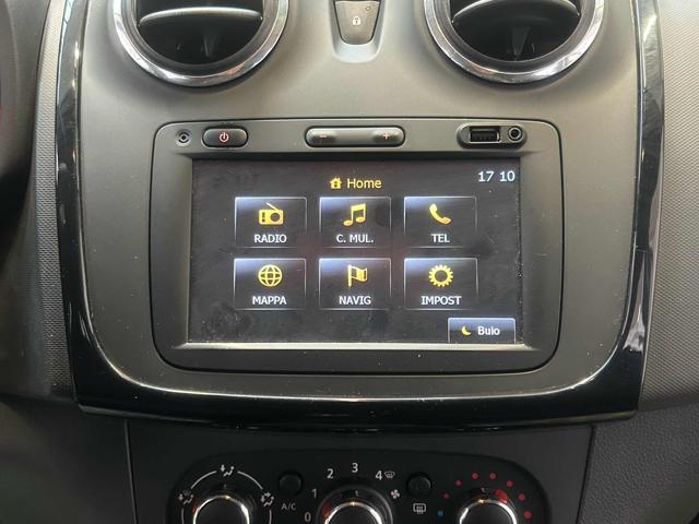 DACIA Sandero usata, con Touch screen