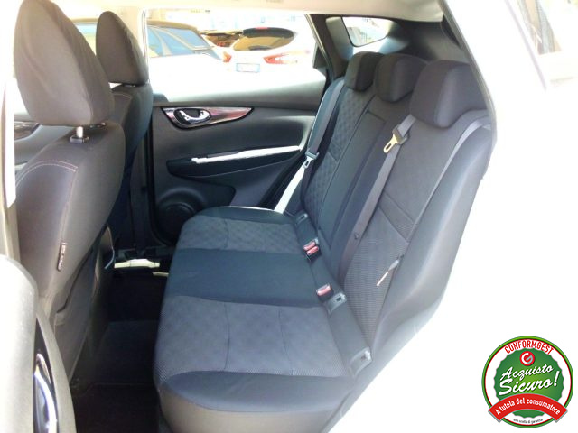 NISSAN Qashqai usata, con Climatizzatore