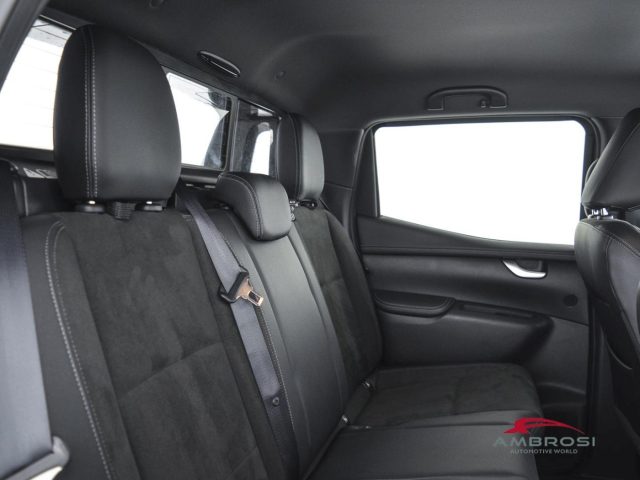 MERCEDES-BENZ X 350 usata 10