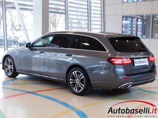 MERCEDES-BENZ E 220 usata, con Autoradio