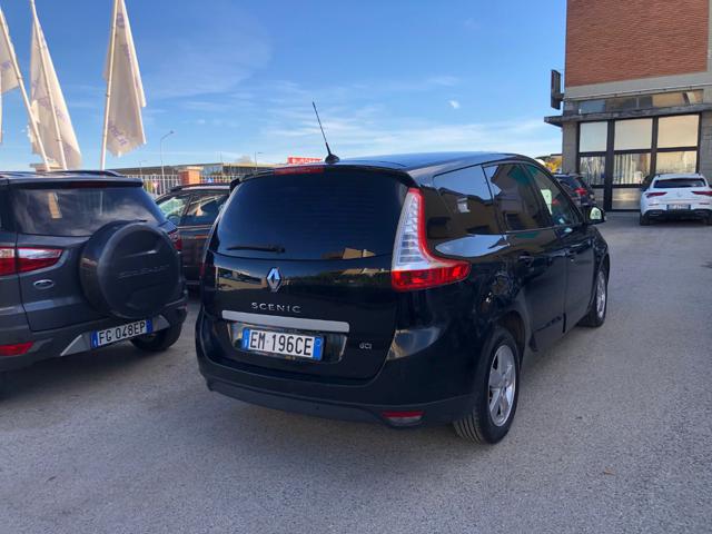RENAULT Scenic usata, con Autoradio