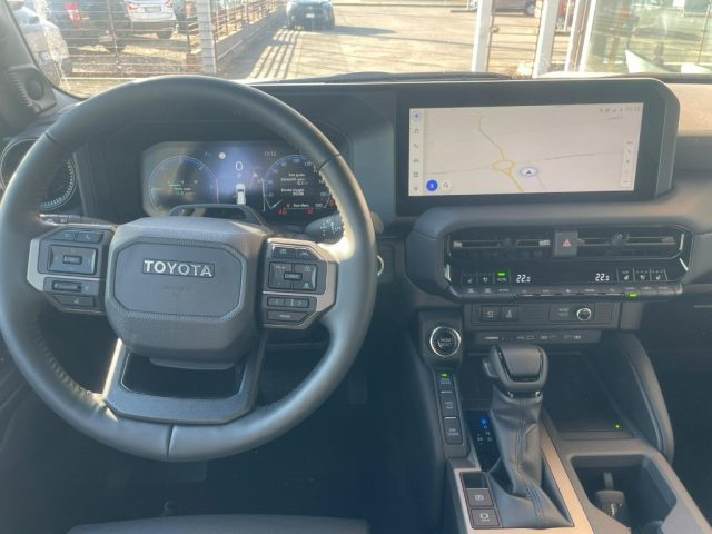 TOYOTA Land Cruiser usata, con Fendinebbia