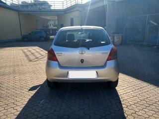 TOYOTA Yaris usata, con Climatizzatore