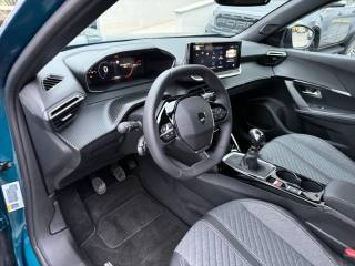 PEUGEOT 2008 usata, con Fari LED