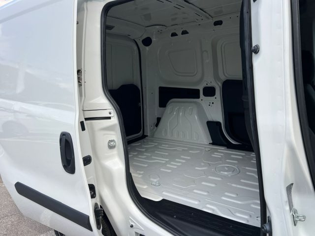 OPEL Combo usata, con Cronologia tagliandi