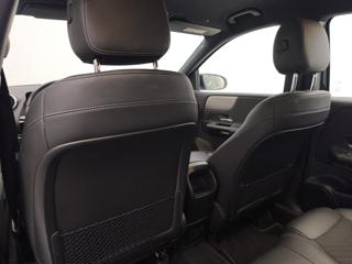 MERCEDES-BENZ B 180 usata, con Fari LED