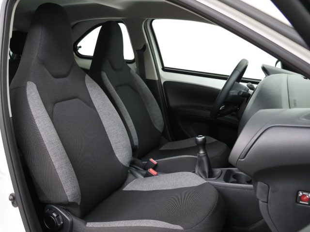 TOYOTA Aygo X usata, con Servosterzo