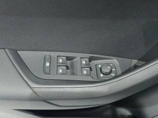 SKODA Karoq usata, con Sensori di parcheggio posteriori