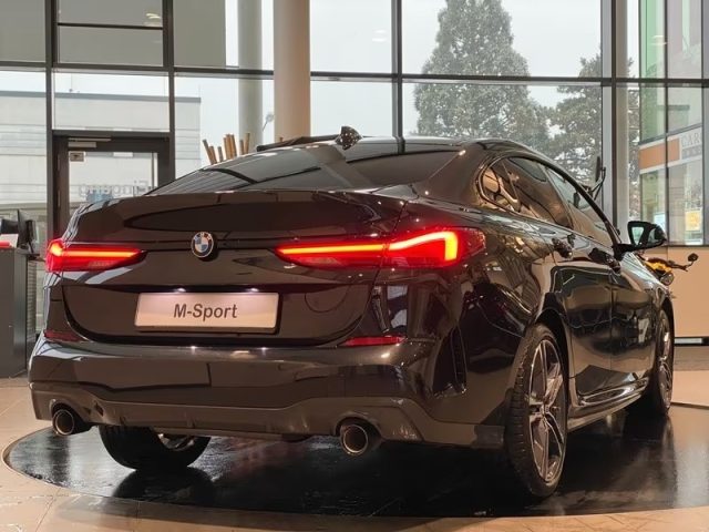 BMW 218 usata, con Autoradio