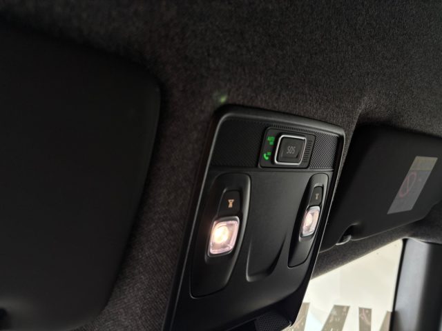 RENAULT Captur usata, con Autoradio digitale