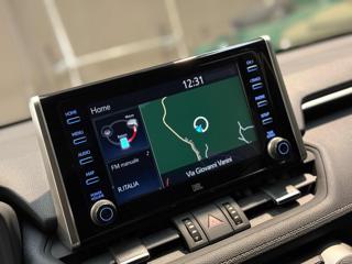 TOYOTA RAV 4 usata, con Regolazione elettrica sedili