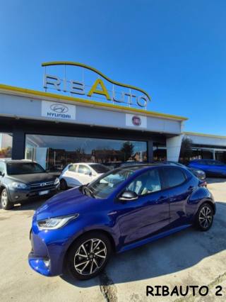 TOYOTA Yaris usata, con Touch screen