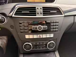 MERCEDES-BENZ C 200 usata, con Chiusura centralizzata