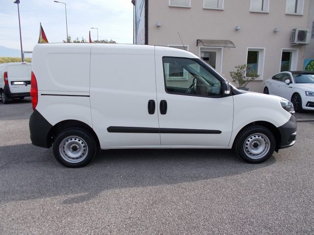 FIAT Doblo usata, con Alzacristalli elettrici