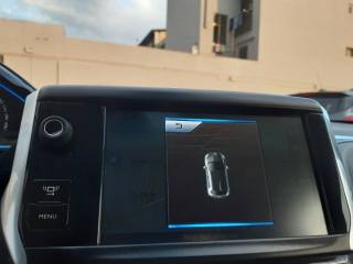 PEUGEOT 2008 usata, con Sistema di navigazione