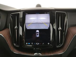 VOLVO XC60 usata, con Sedile posteriore sdoppiato