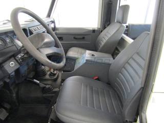 LAND ROVER Defender usata 6