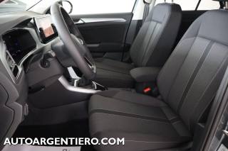 VOLKSWAGEN T-Roc usata, con Autoradio