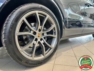 PORSCHE Cayenne usata, con Boardcomputer
