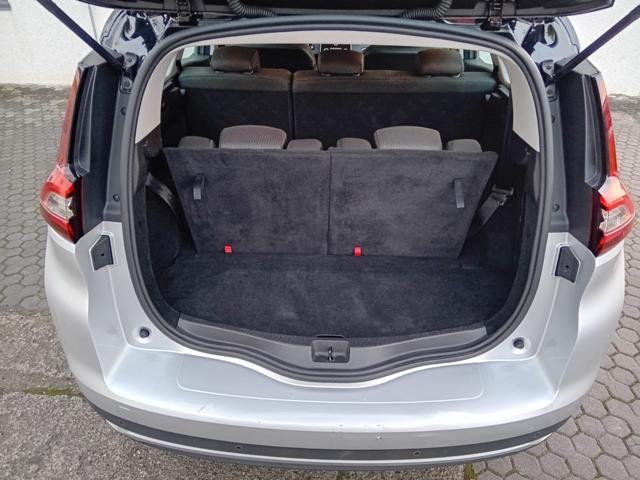 RENAULT Grand Scenic usata, con Climatizzatore