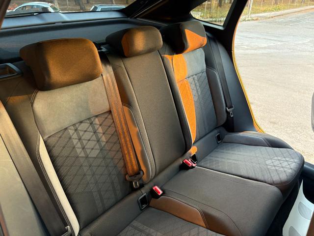 VOLKSWAGEN Taigo usata, con Tettuccio apribile