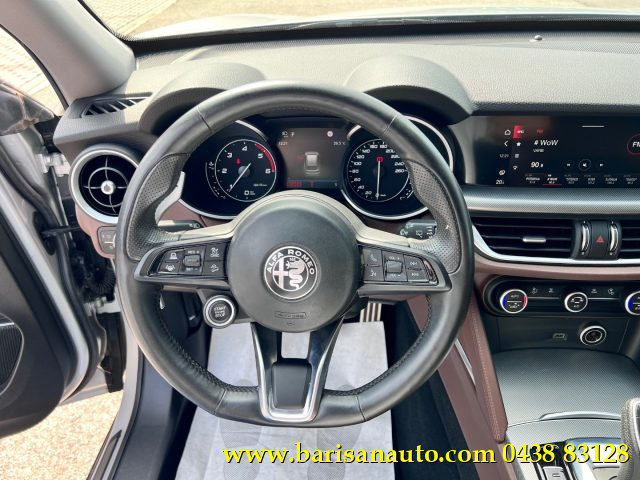 ALFA ROMEO Stelvio usata, con Controllo automatico clima