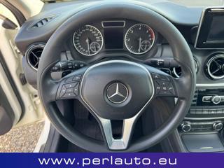 MERCEDES-BENZ A 180 usata, con Autoradio