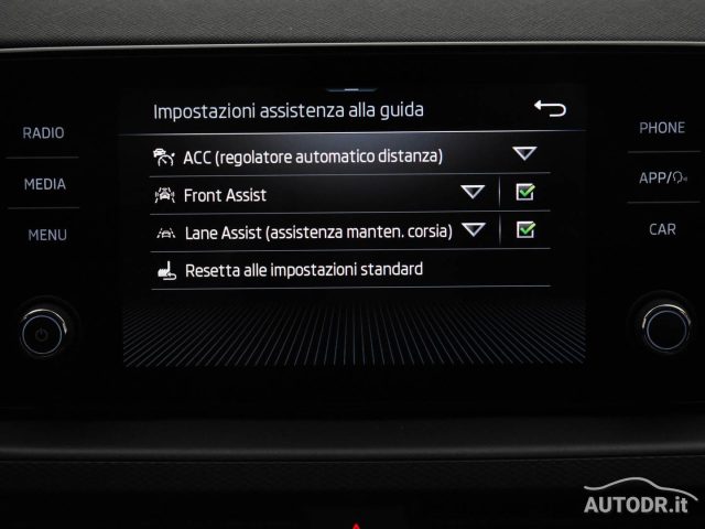 SKODA Kamiq usata, con Parabrezza riscaldabile