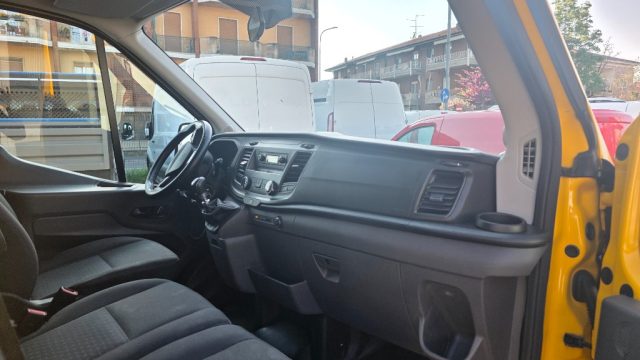 FORD Transit usata, con Autoradio digitale
