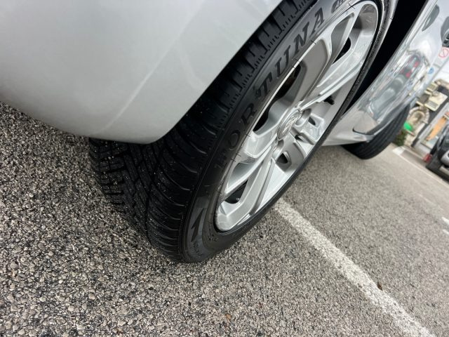 PEUGEOT 208 usata, con Controllo trazione