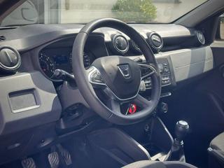 DACIA Duster usata 15