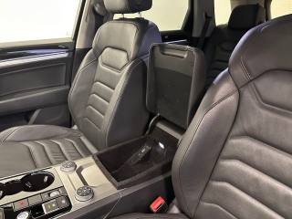 VOLKSWAGEN Touareg usata, con Controllo elettronico della corsia