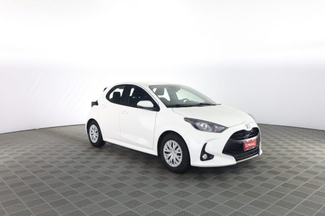 TOYOTA Yaris usata 1