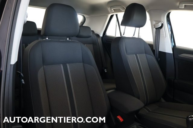 VOLKSWAGEN T-Roc usata, con Isofix