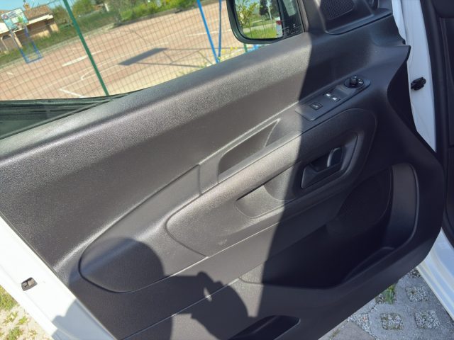 CITROEN Berlingo usata, con Sedile passeggero ribaltabile