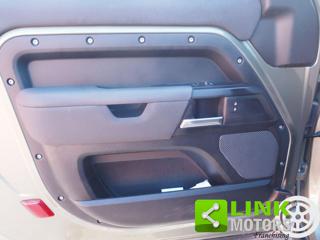 LAND ROVER Defender usata, con ESP