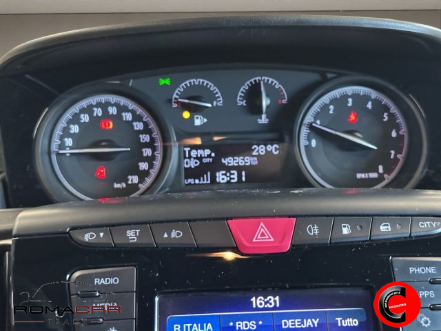 LANCIA Ypsilon usata, con USB