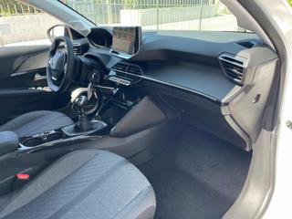 PEUGEOT 208 usata, con Controllo automatico clima