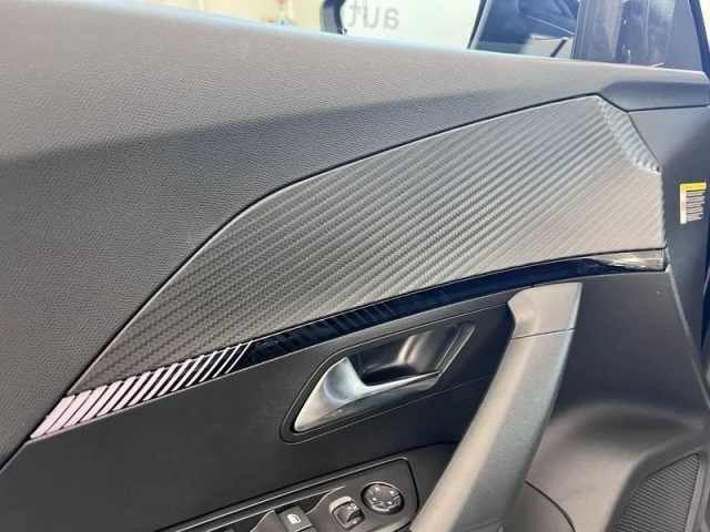 PEUGEOT 2008 usata, con Climatizzatore